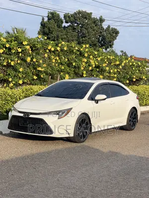 Toyota Corolla 2021 White