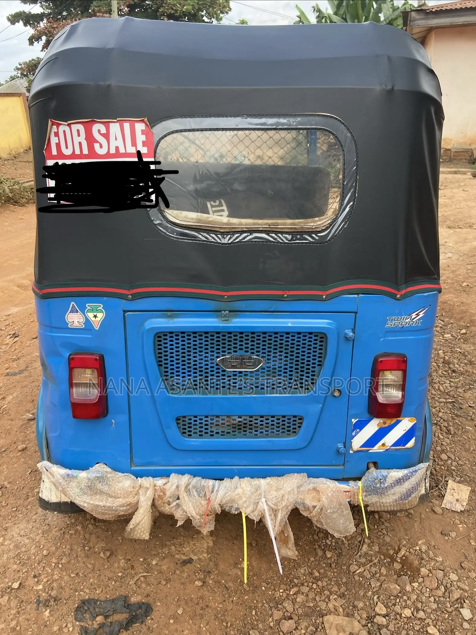 Bajaj RE 2025 Blue