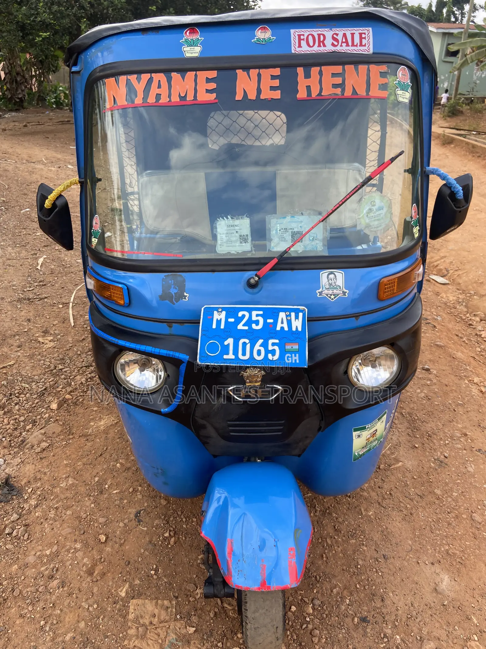 Bajaj RE 2025 Blue