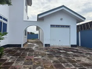 8bdrm House in ECOMOG for sale