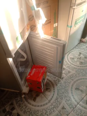 Super Refrigerator Flamino 165L Refrigerator
