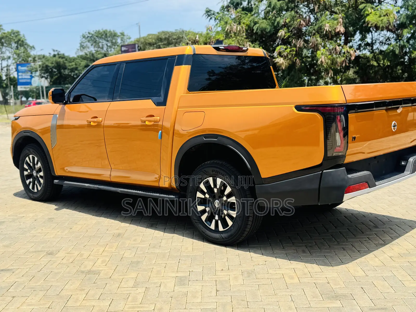 Nissan Z9 2.3T Diesel 4WD 2025 Yellow