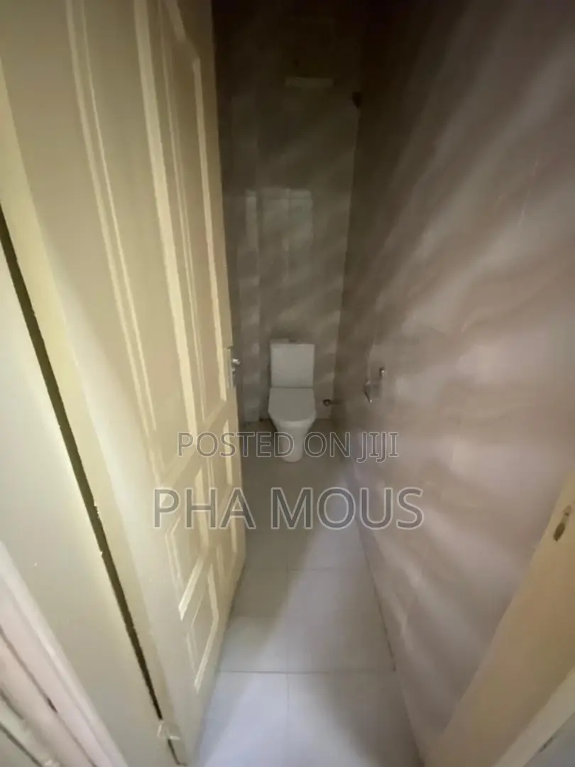 2bdrm Apartment in Achimota for rent