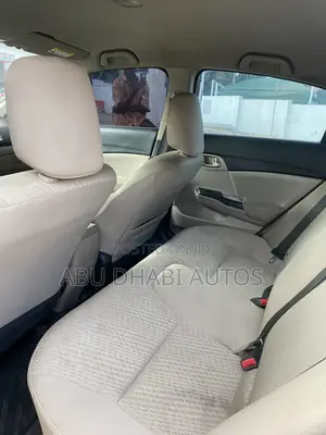 Honda Civic EX-L 4dr Sedan (1.8L 4cyl CVT) 2014 Silver