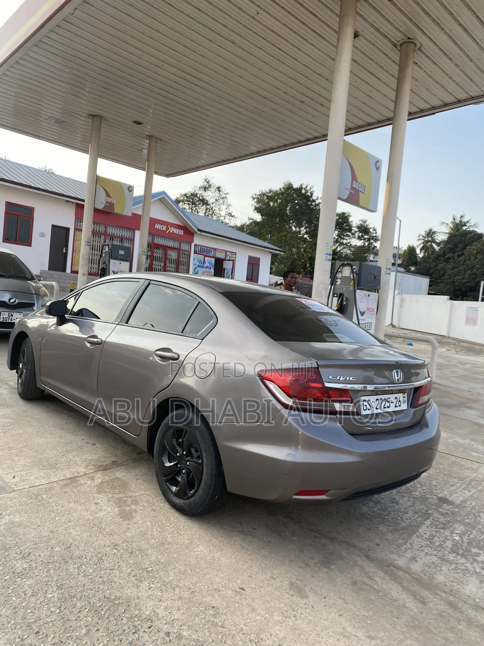 Honda Civic EX-L 4dr Sedan (1.8L 4cyl CVT) 2014 Silver
