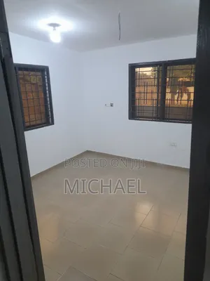 Furnished 2bdrm Block of Flats in New Sebrepor, Tema Metropolitan