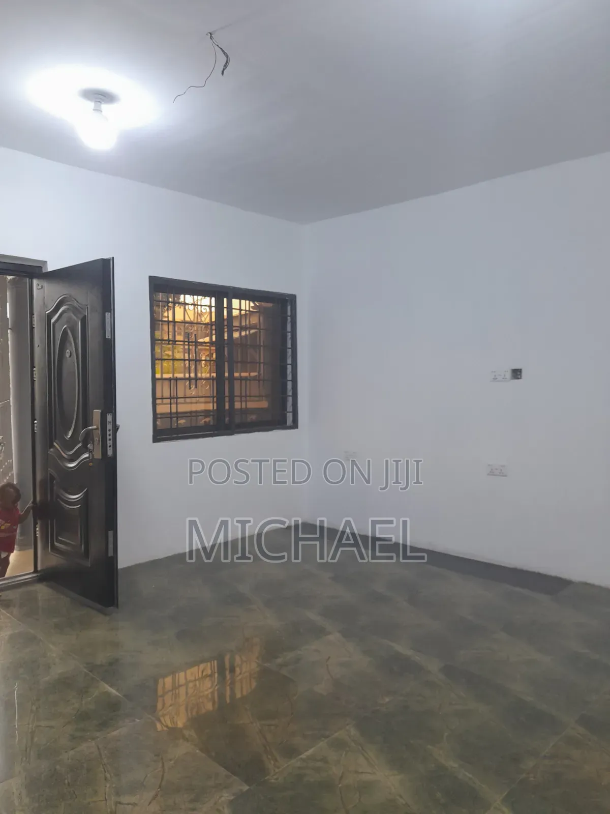 Furnished 2bdrm Block of Flats in New Sebrepor, Tema Metropolitan