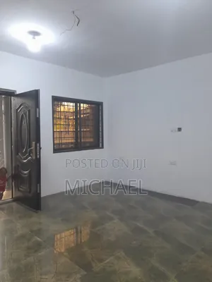 Furnished 2bdrm Block of Flats in New Sebrepor, Tema Metropolitan