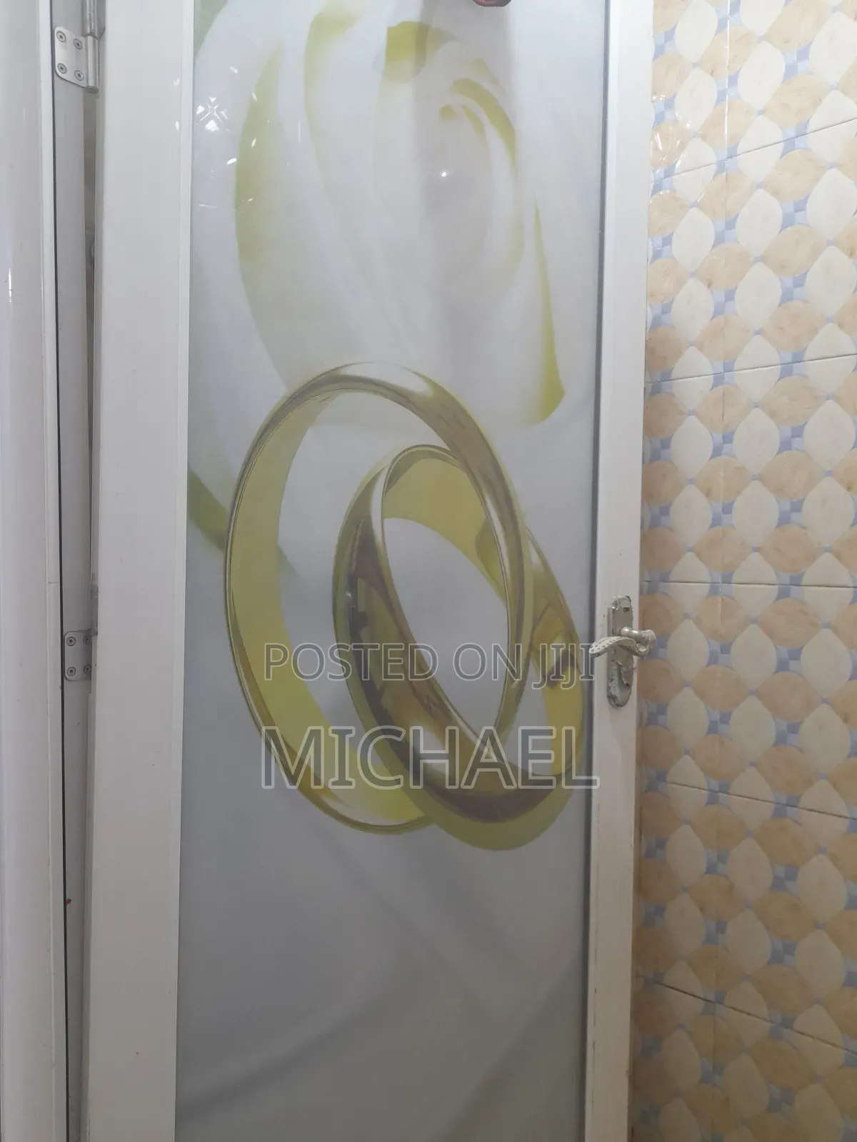 Furnished 2bdrm Block of Flats in New Sebrepor, Tema Metropolitan