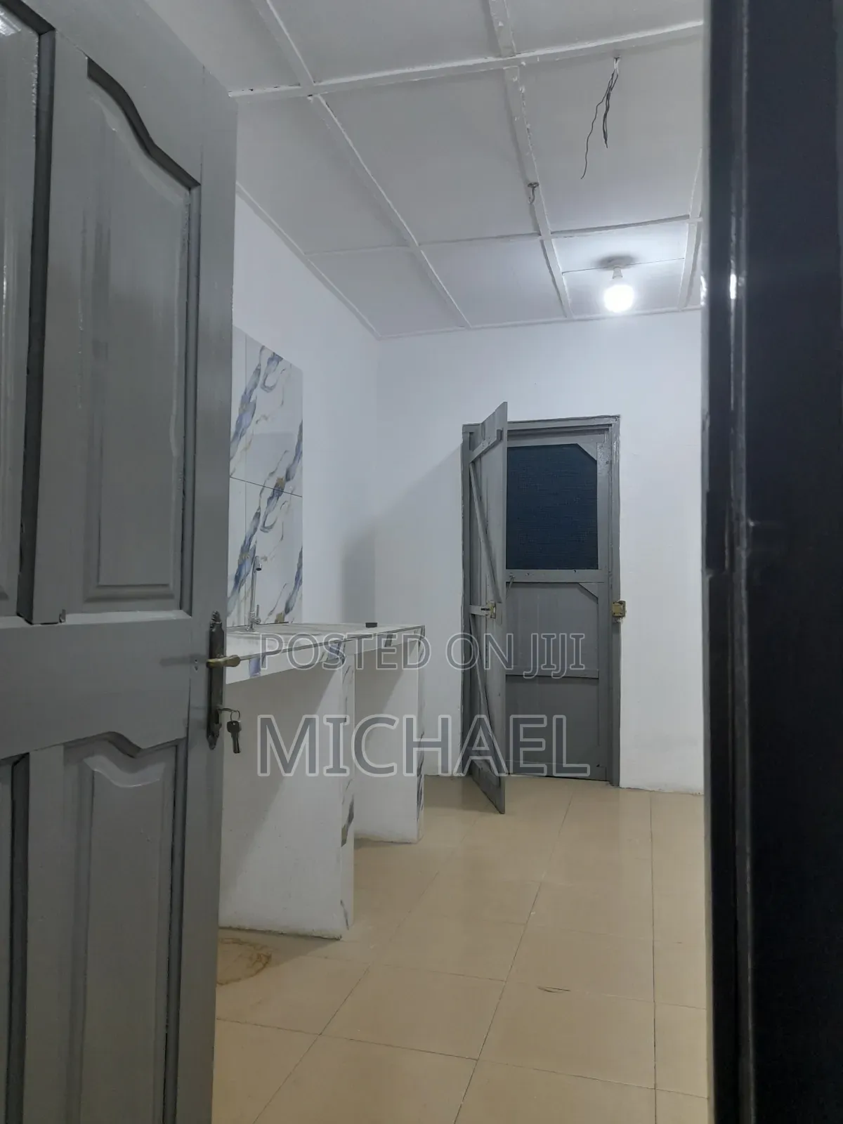 Furnished 2bdrm Block of Flats in New Sebrepor, Tema Metropolitan