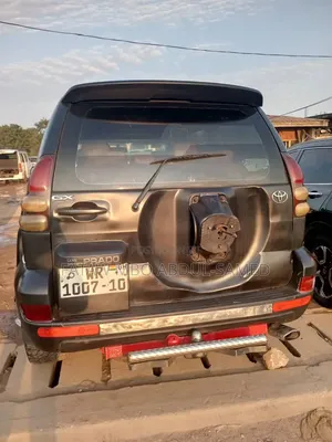 Toyota Land Cruiser Prado 2010 Black