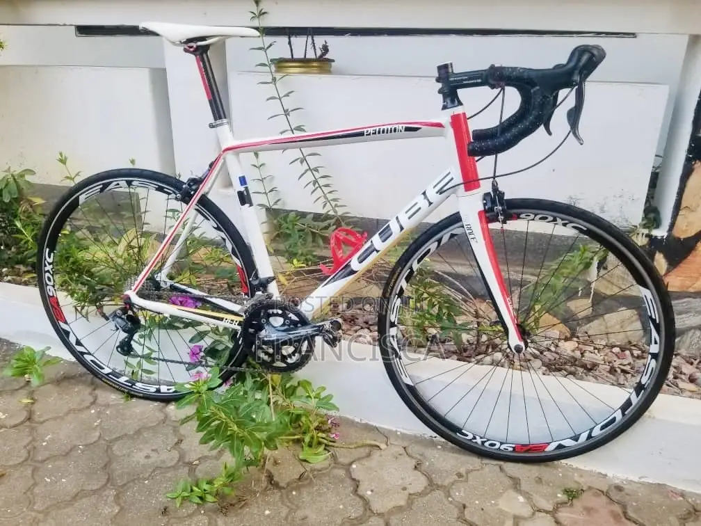 Very Neat Cube Peloton Roadbike Available for Sale