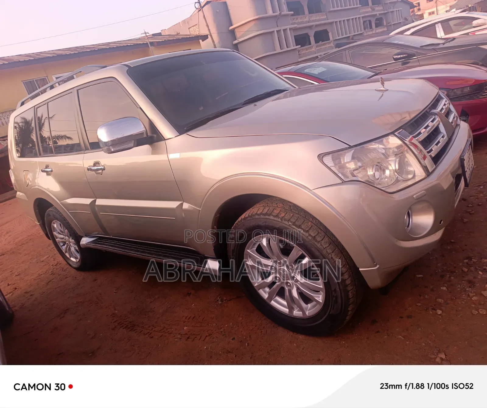 Mitsubishi Pajero 2016 Silver