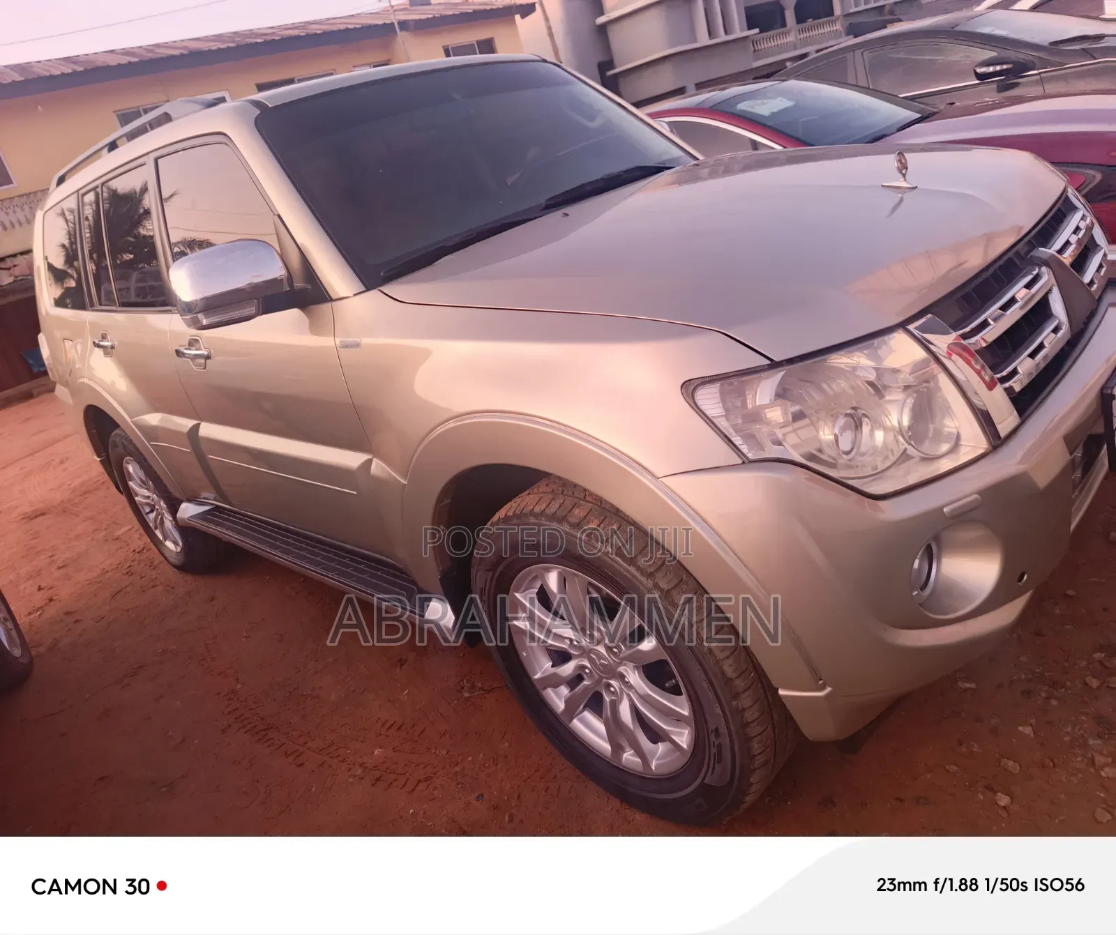 Mitsubishi Pajero 2016 Silver