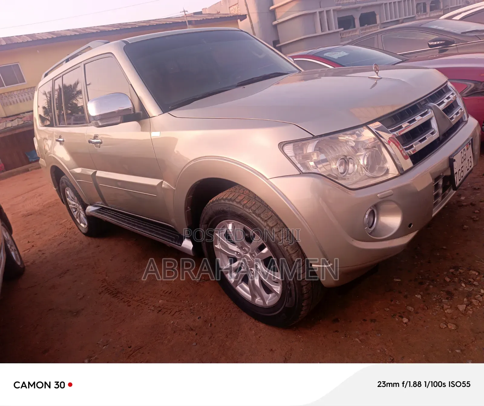 Mitsubishi Pajero 2016 Silver