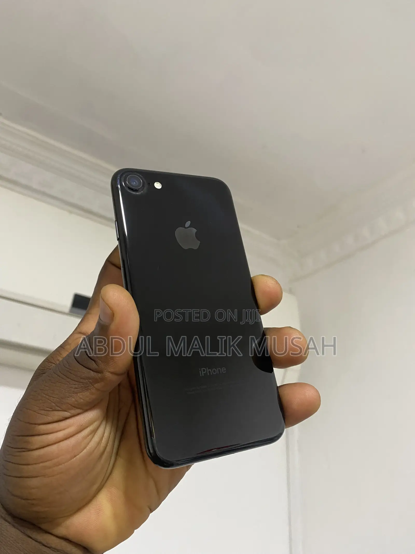 New Apple iPhone 7 32 GB Black