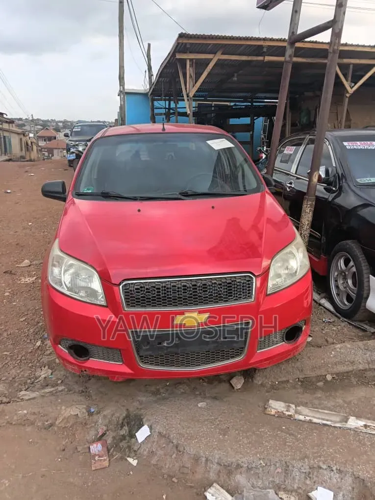 Chevrolet Aveo 2012 Red