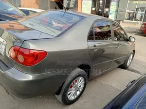 Toyota Corolla LE 2007 Brown