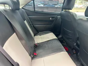 Toyota Corolla S 4dr Sedan (1.8L 4cyl CVT) 2015 Blue