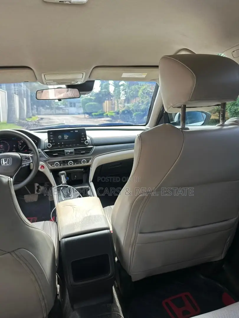 Honda Accord 2018 White