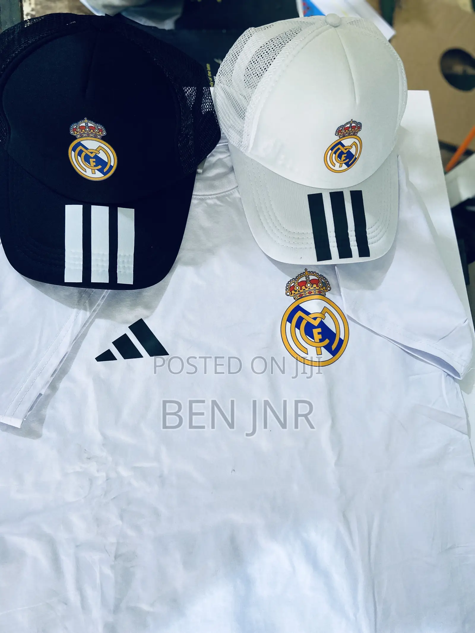 Quality T- Shirts With Cap Designed With Your Favorite Team