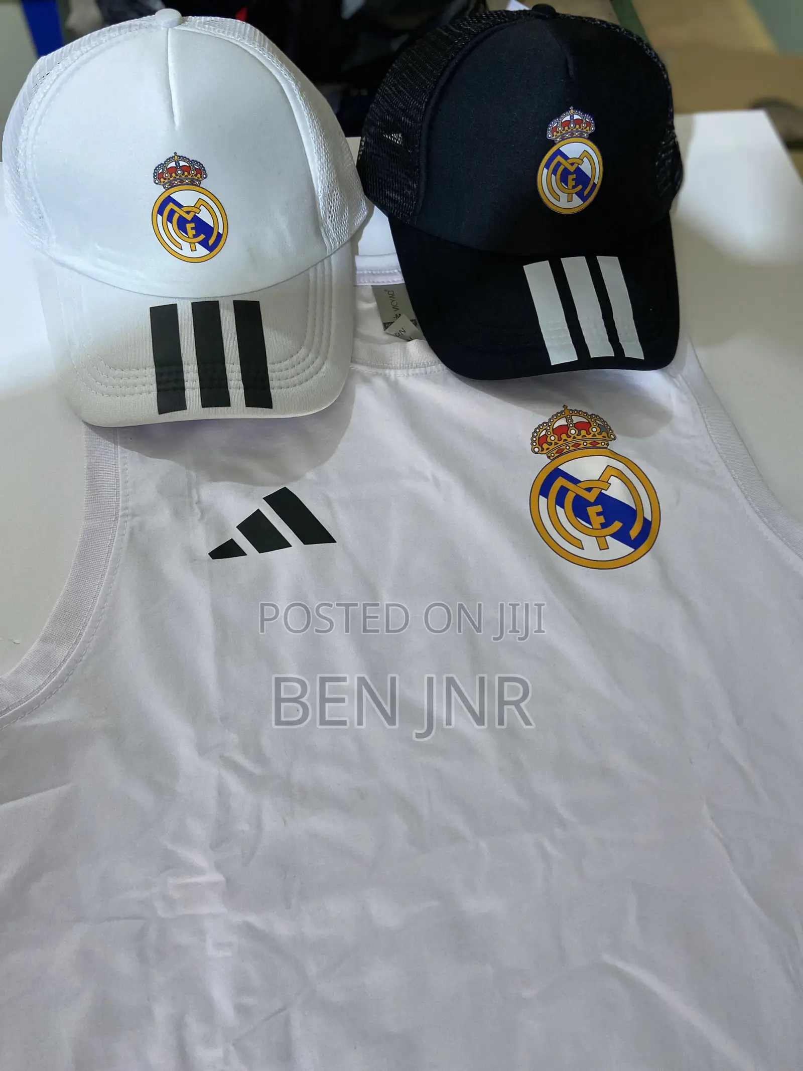 Quality T- Shirts With Cap Designed With Your Favorite Team