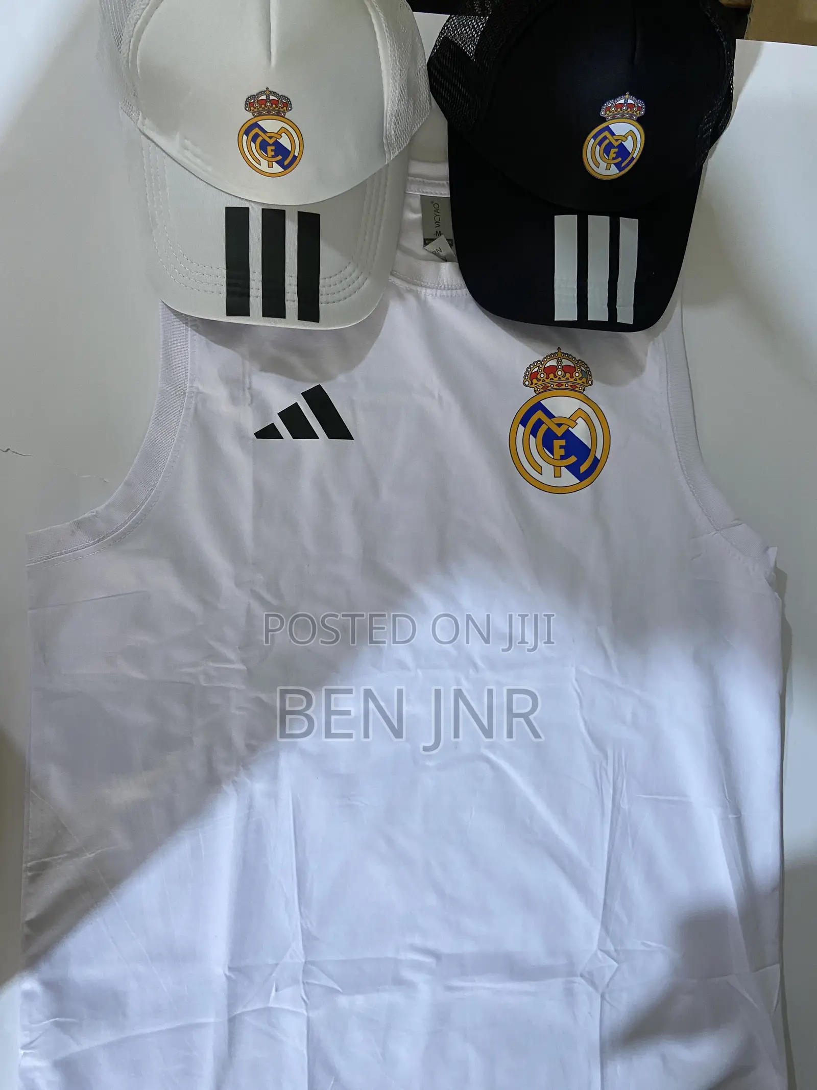Quality T- Shirts With Cap Designed With Your Favorite Team