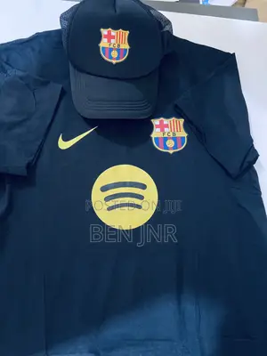 Quality T- Shirts With Cap Designed With Your Favorite Team