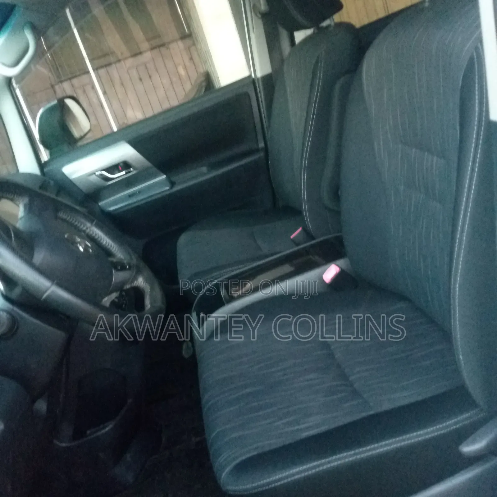 Toyota Voxy 2012 White