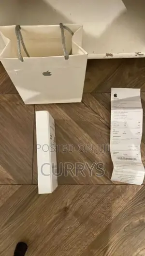 New Apple iPhone 17 Pro Max 1 TB Silver