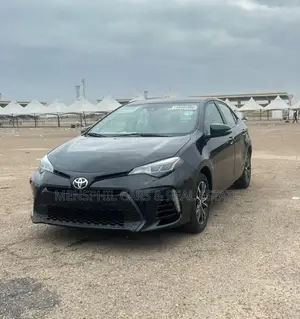 Toyota Corolla SE (1.8L 4cyl 2A) 2019 Black