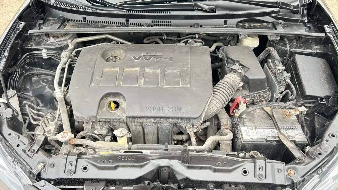Toyota Corolla SE (1.8L 4cyl 2A) 2019 Black