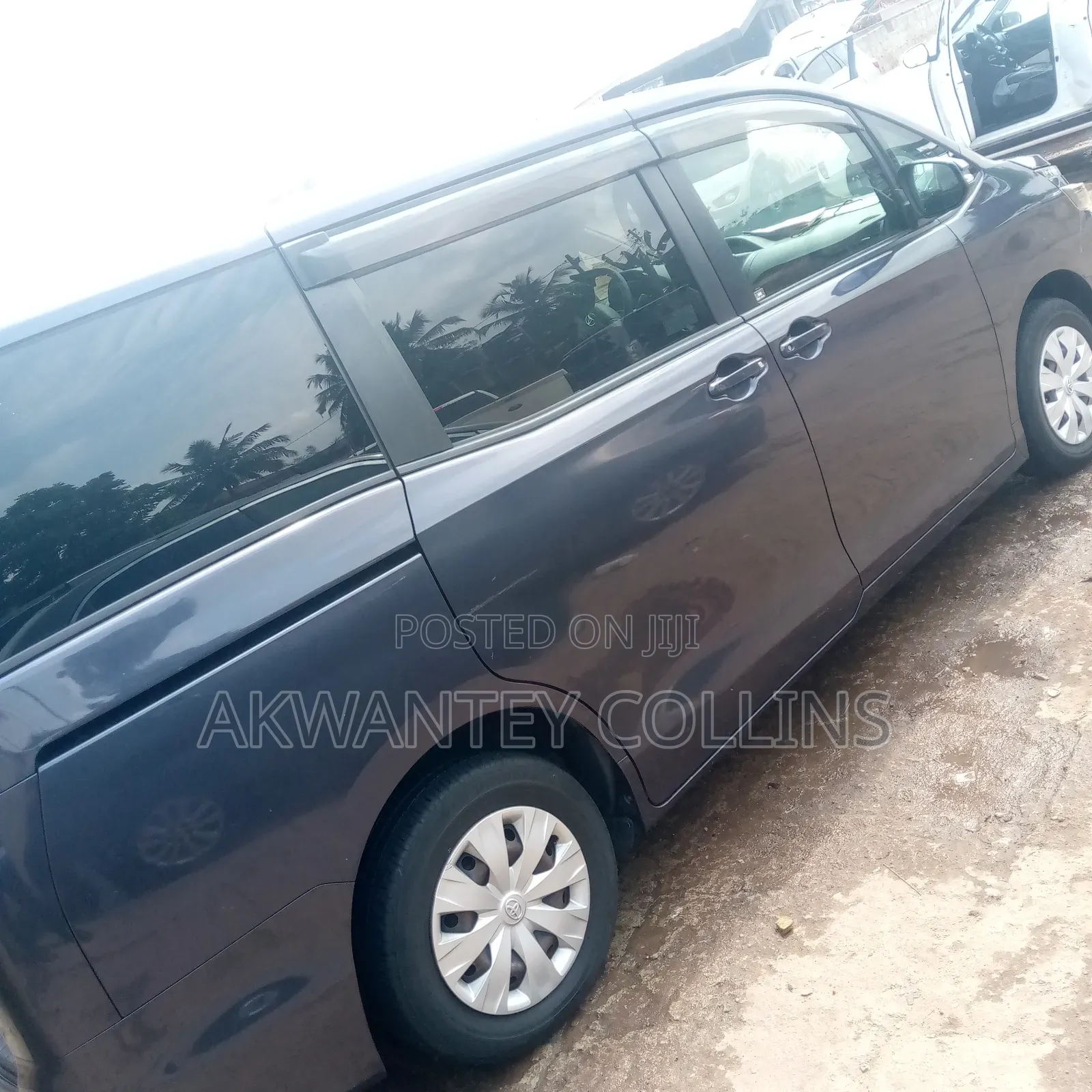 Toyota Voxy 2017 Black