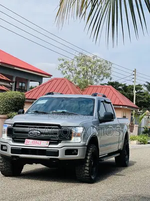 Ford F-150 2018 Silver
