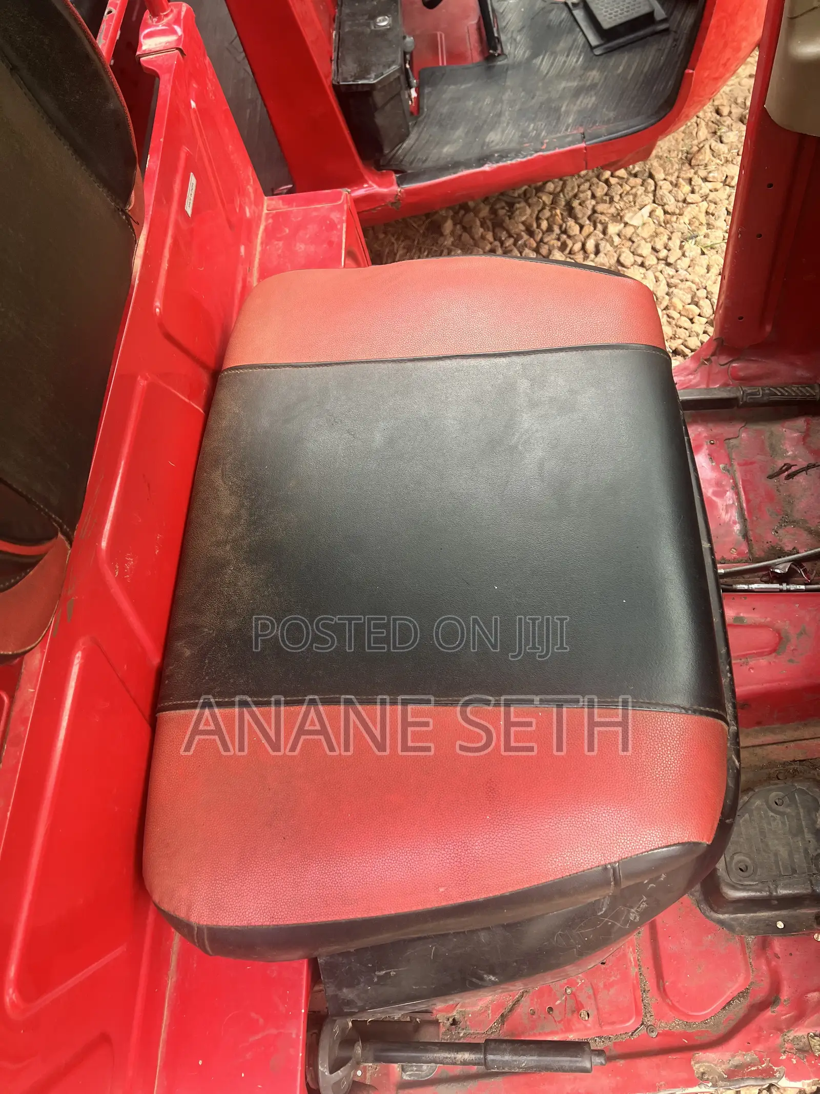 Bajaj RE 2022 Red