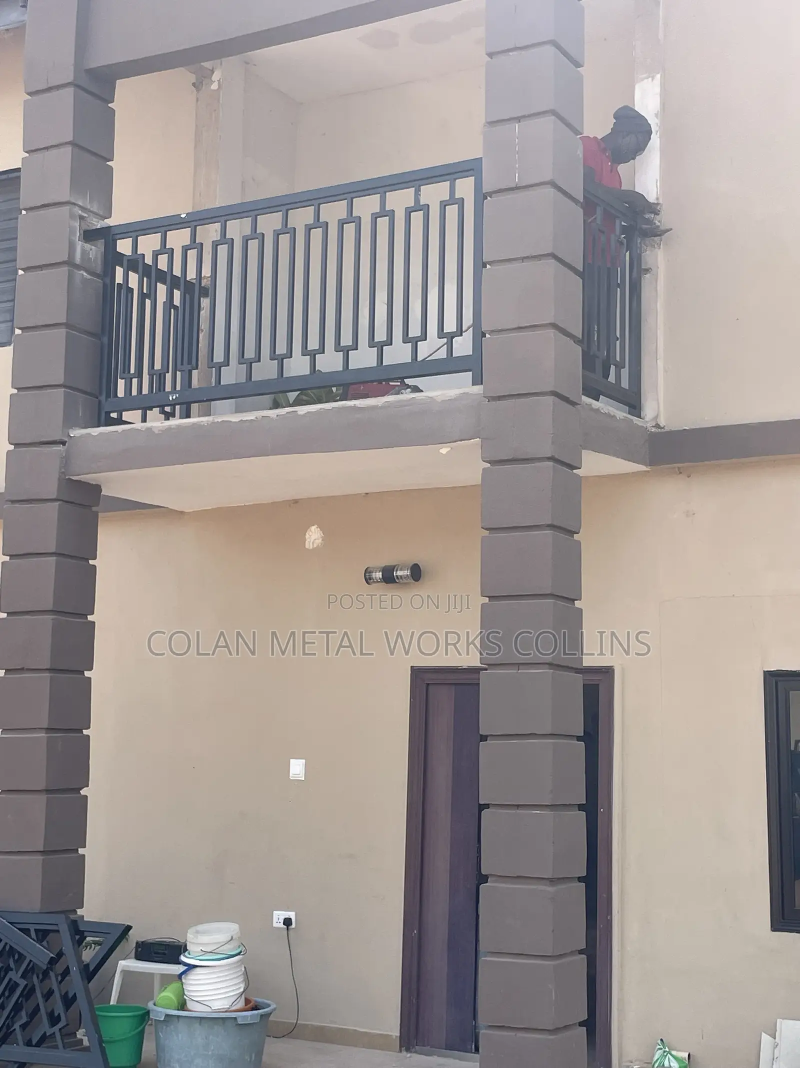 Metal Gate