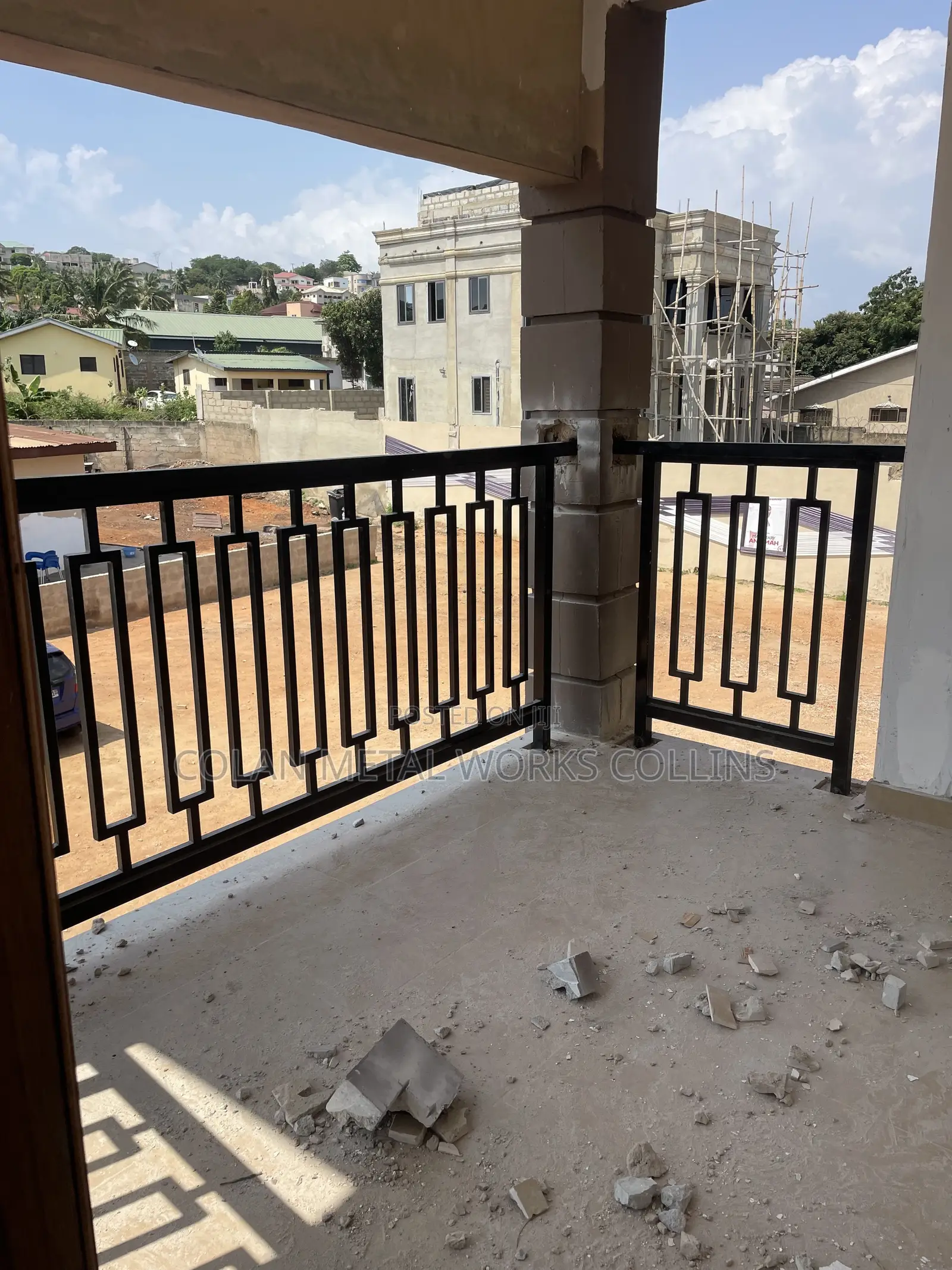 Metal Gate