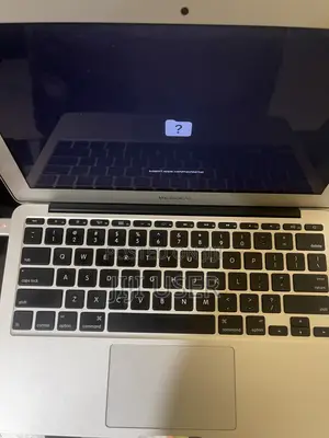 Laptop Apple MacBook Air 8GB Intel Core i7 HDD 128GB