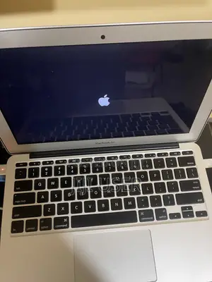 Laptop Apple MacBook Air 8GB Intel Core i7 HDD 128GB