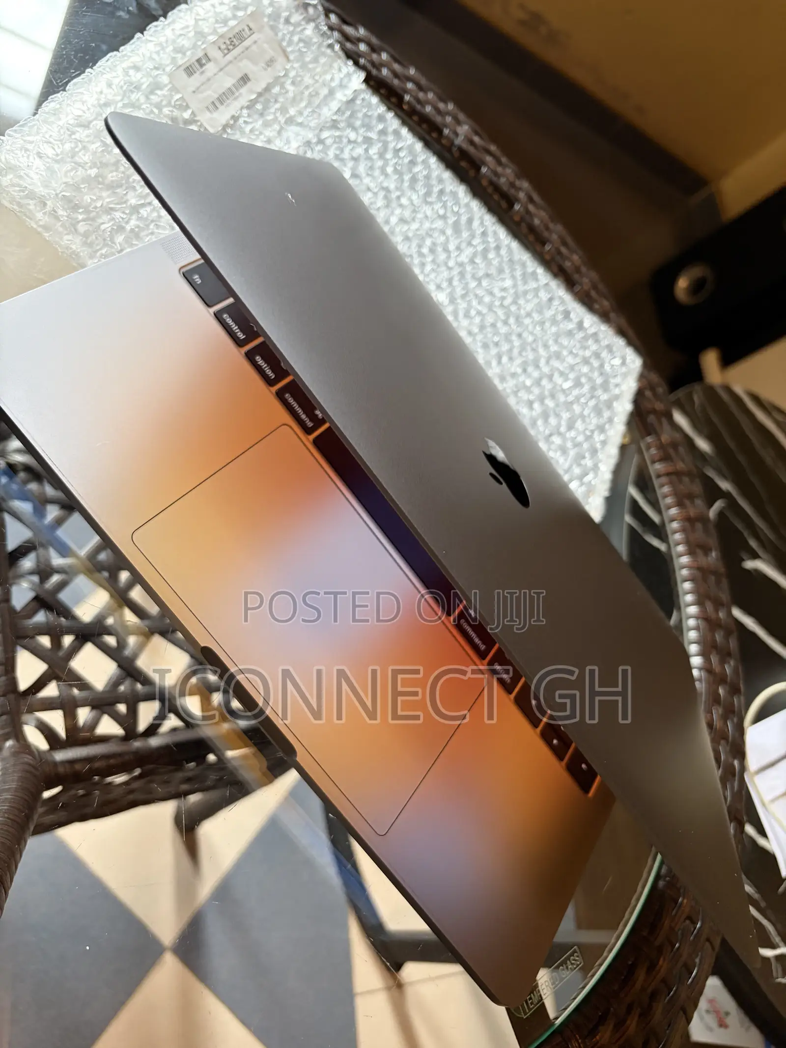 Laptop Apple MacBook Pro 2017 8GB Intel Core i5 SSD 256GB