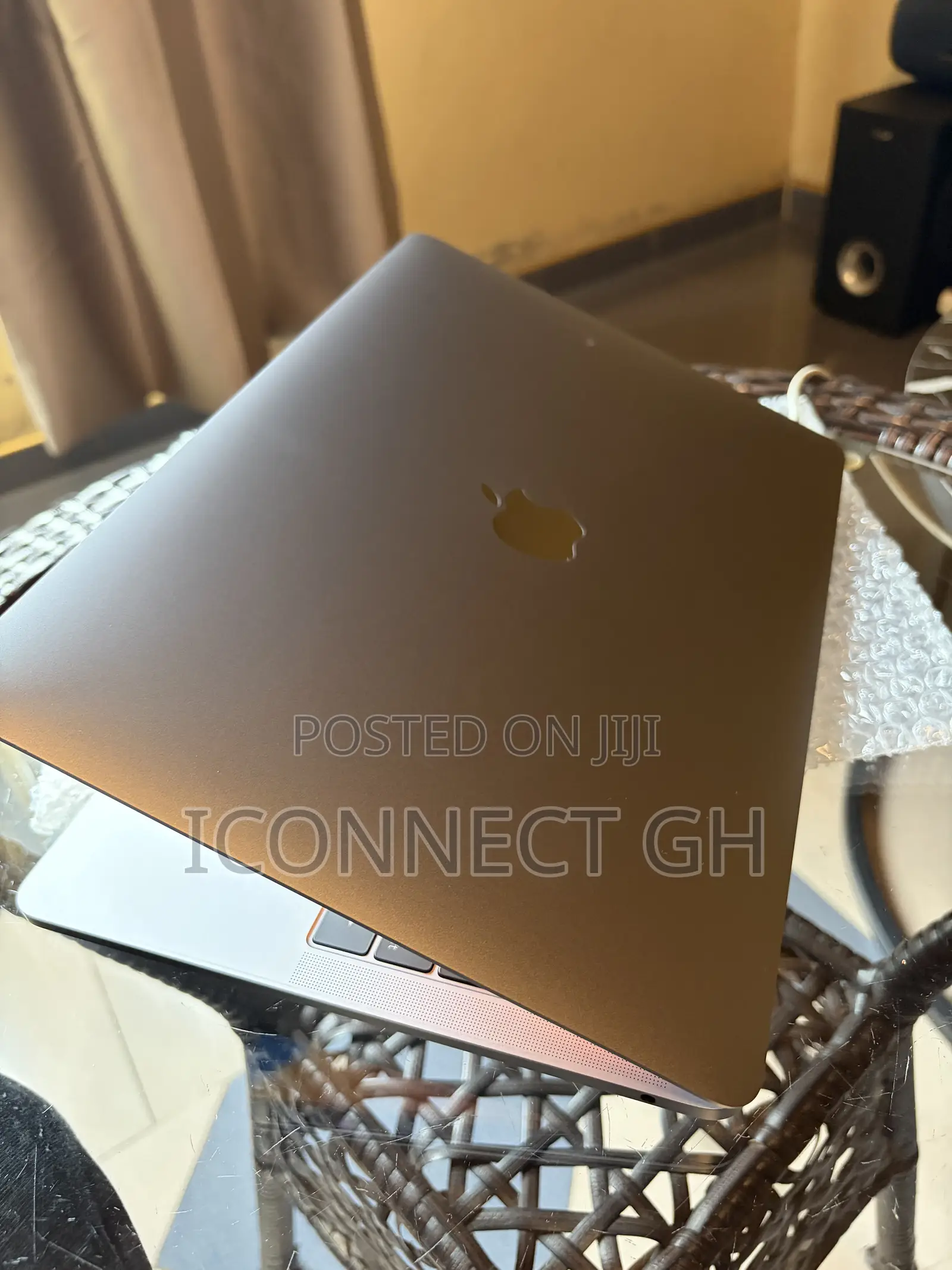 Laptop Apple MacBook Pro 2017 8GB Intel Core i5 SSD 256GB