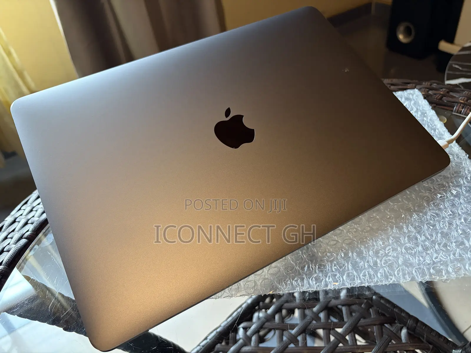Laptop Apple MacBook Pro 2017 8GB Intel Core i5 SSD 256GB