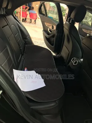 Mercedes-Benz C300 2016 Black