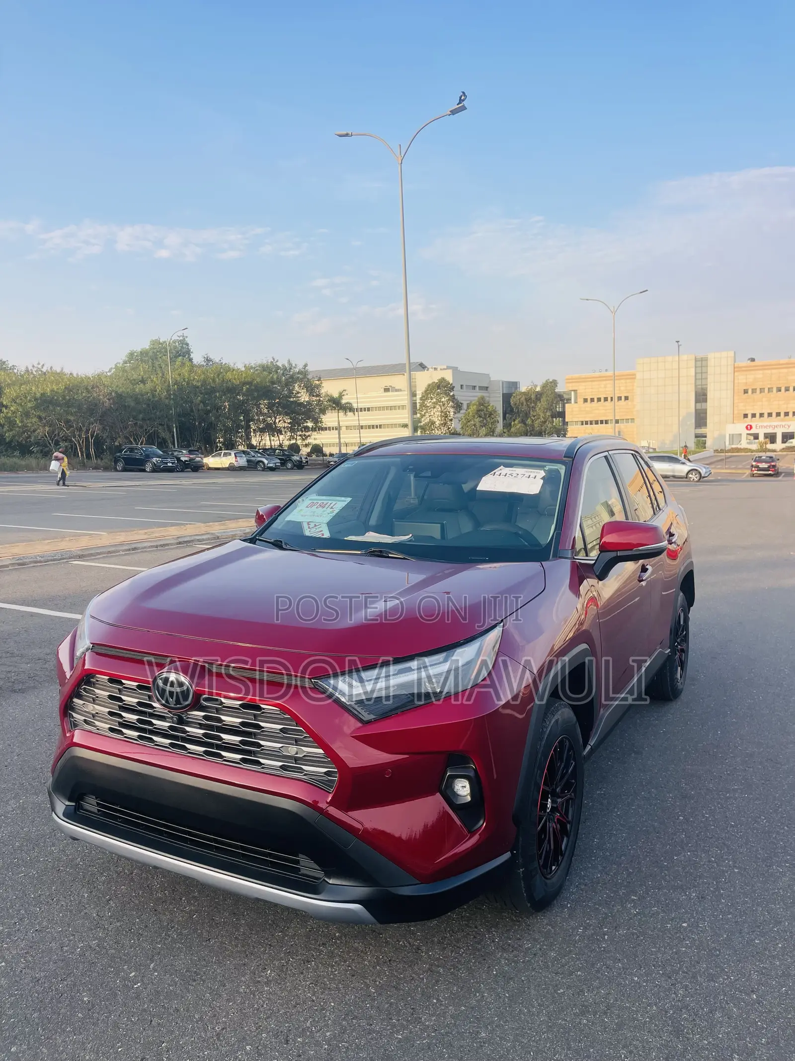 Toyota RAV4 2022 Red