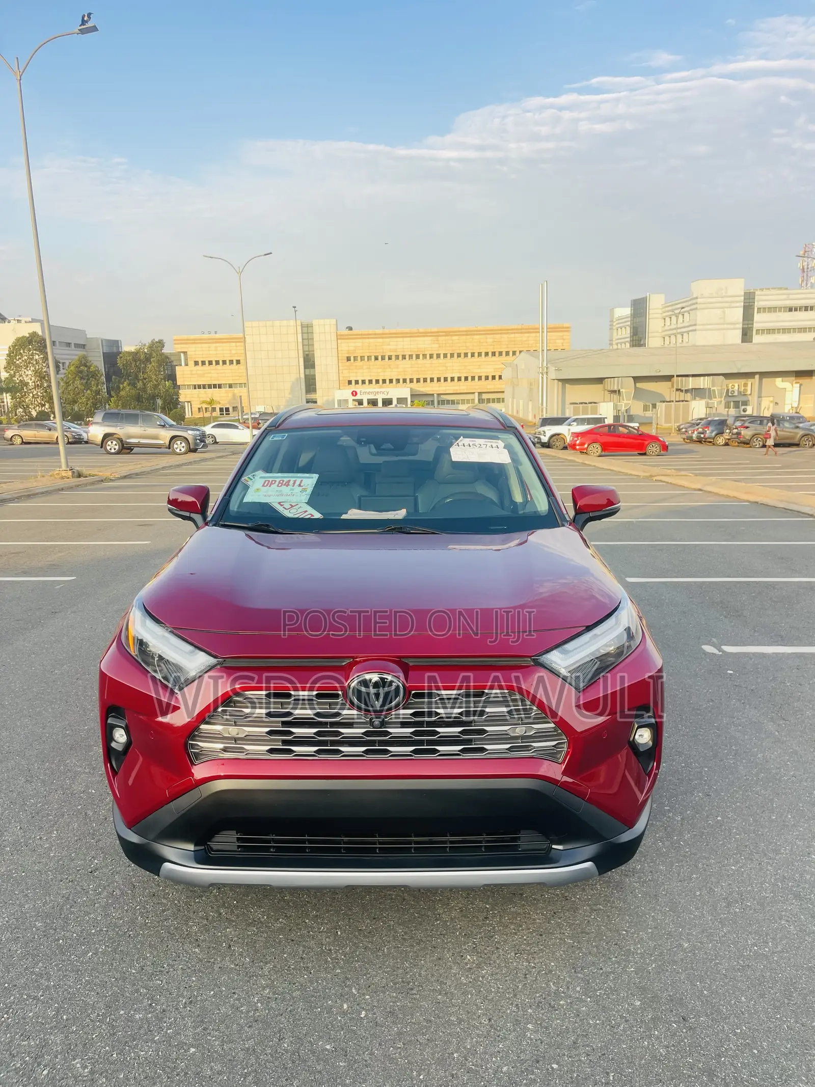 Toyota RAV4 2022 Red