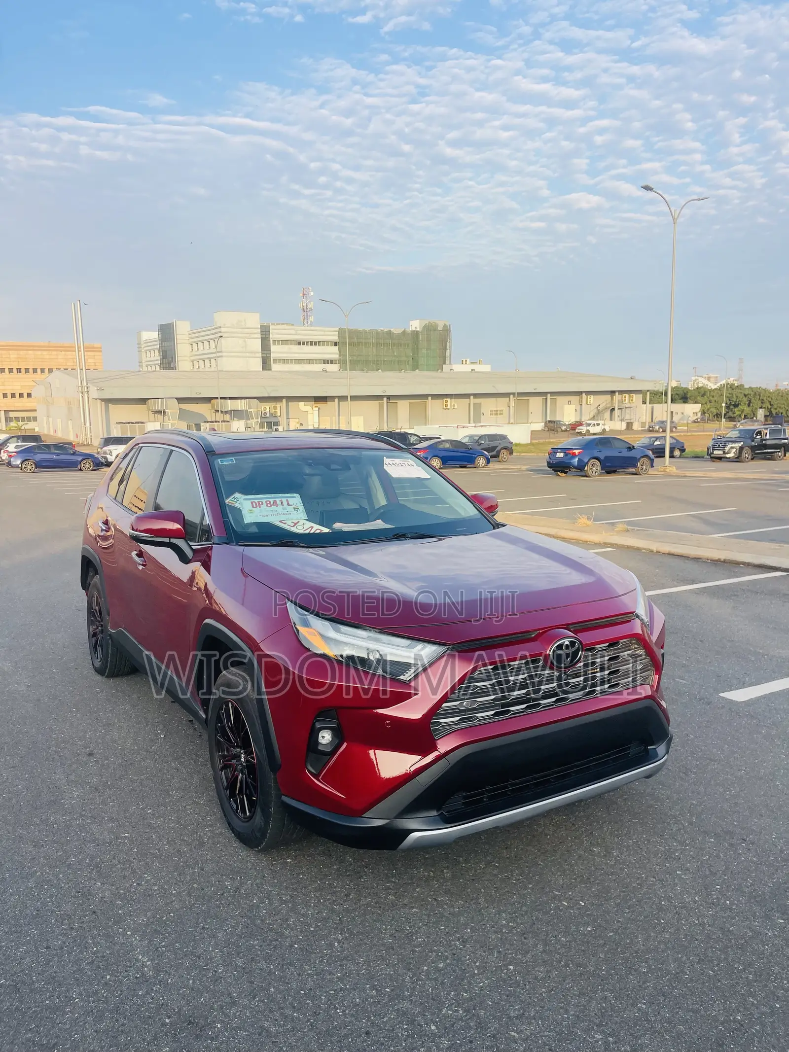 Toyota RAV4 2022 Red