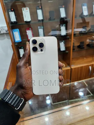 Apple iPhone 16 Pro Max 256 GB Gold
