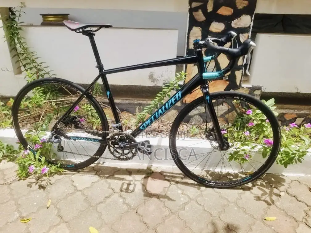 Super Neat and Very Reliable Specialized Roadbike Available for SALE!