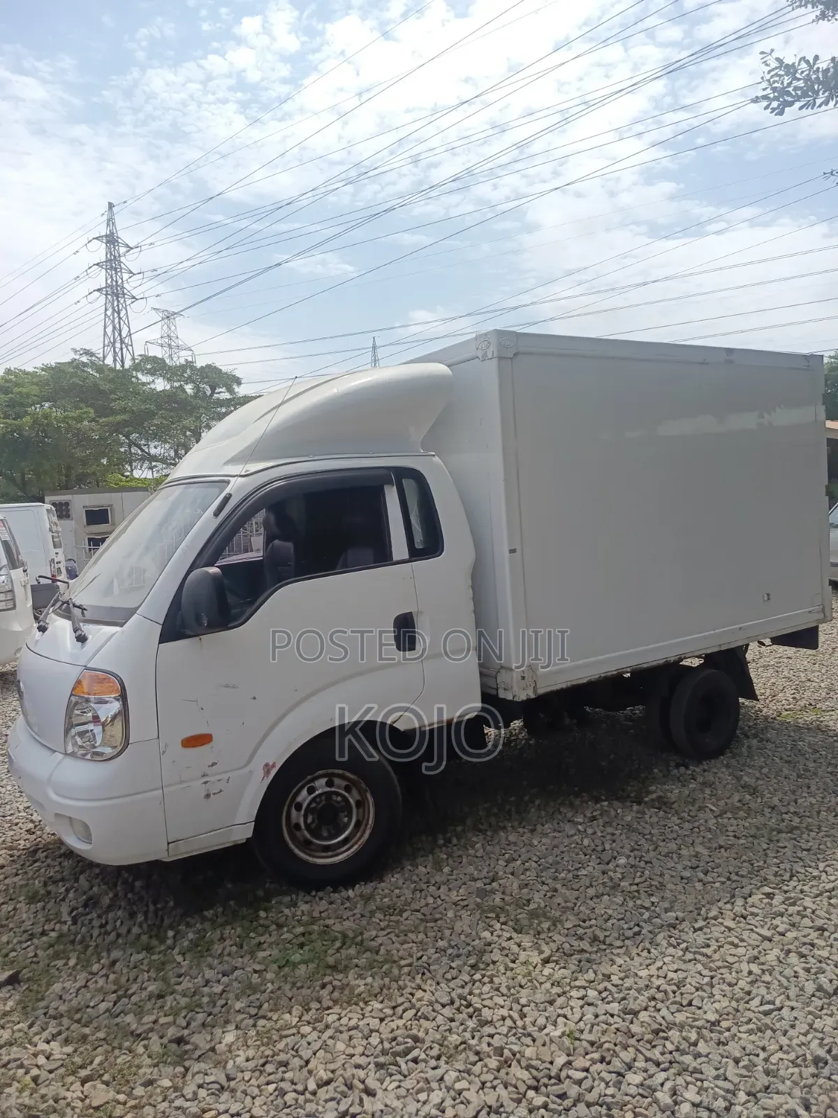 Kia Bongo 2011 White