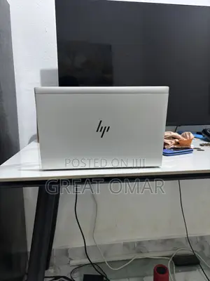 Laptop HP EliteBook 830 G8 8GB Intel Core i5 SSD 256GB